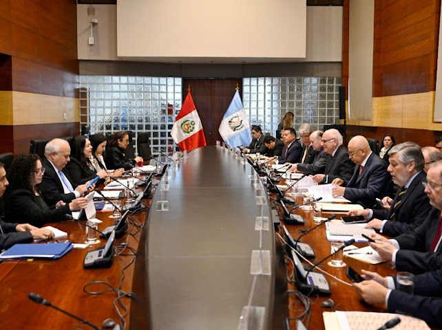 Guatemala y Perú impulsan agenda renovada durante la V Reunión del Mecanismo de Consultas Diplomáticas
