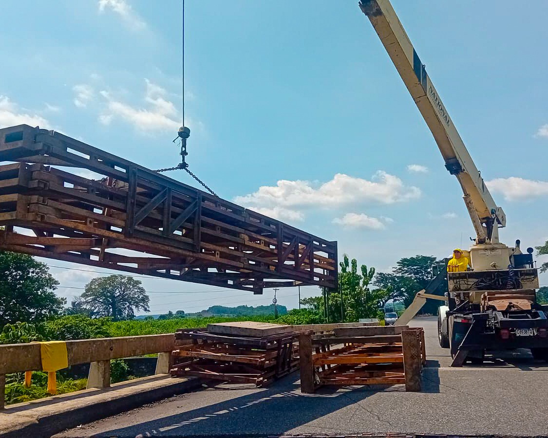 El CIV, por medio de Covial, lleva a cabo los primeros trabajos de apuntalamiento del puente Mocá.