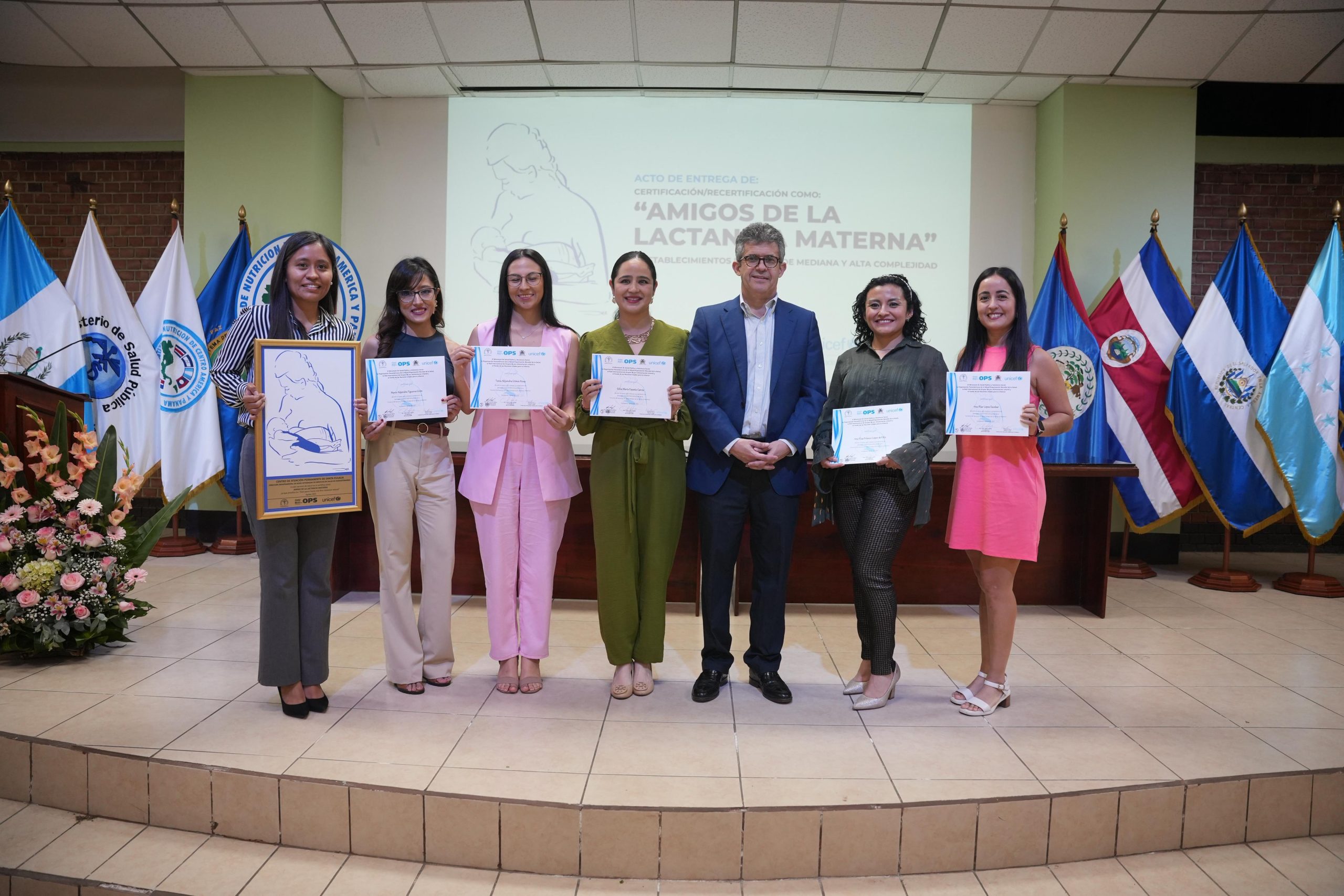 Hospitales y centros de salud reciben certificación como Amigos de la Lactancia Materna