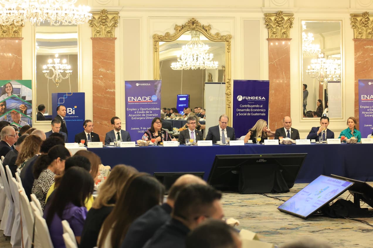 conversatorio digitalización para la atracción de inversión extranjera directa, un espacio que reunió a representantes del sector público y privado. / Foto: MAGA