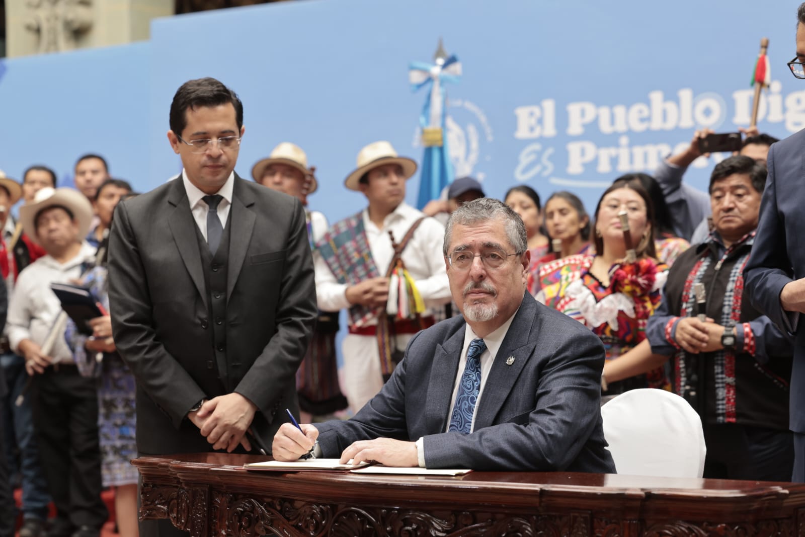 Presidente Bernardo Arévalo presenta iniciativa de ley para impulsar la inversión en comunidades indígenas