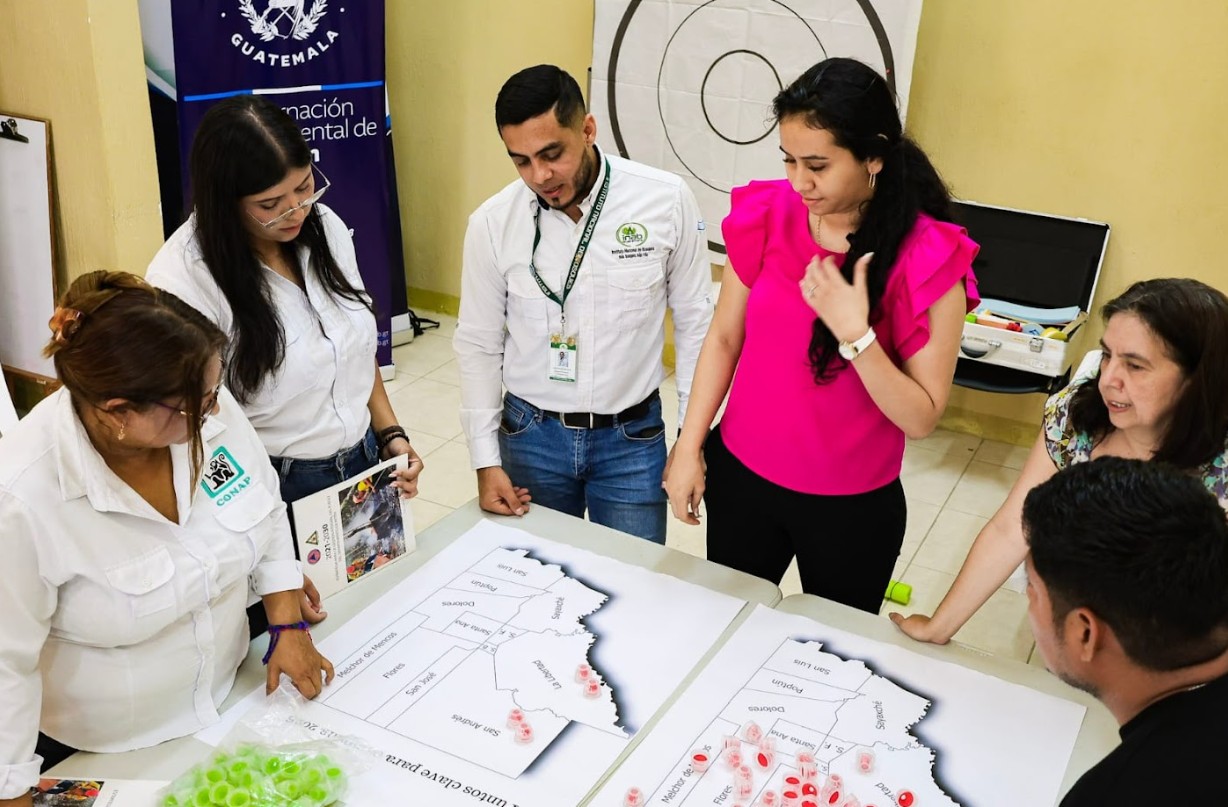 Fortalecen articulación interinstitucional para una comunicación estratégica sobre la gestión del fuego en Petén