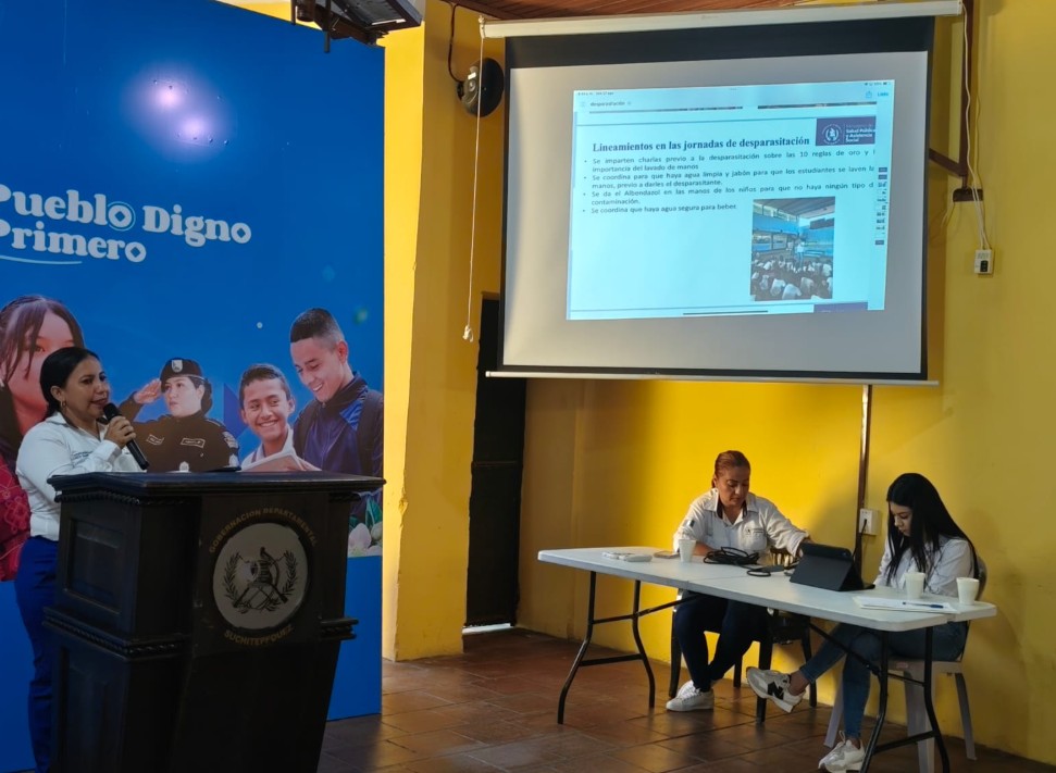 Presentan avances en salud, infraestructura y gestión de riesgos en Suchitepéquez