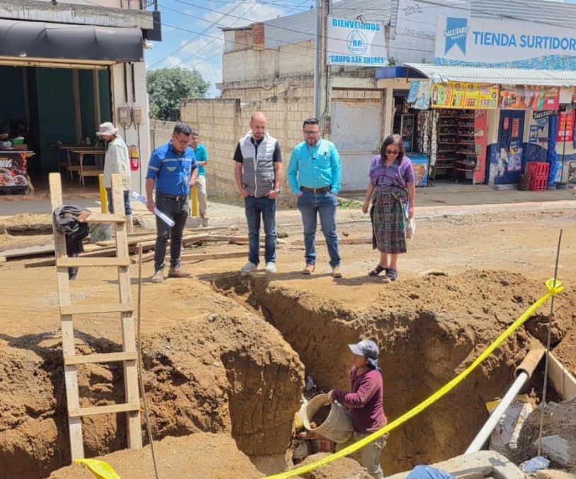 Supervisan avance de proyectos de desarrollo en Itzapa, Chimaltenango