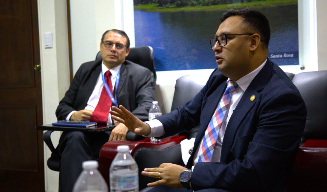 Proyectan construir un aeródromo en Sayaxché, Petén