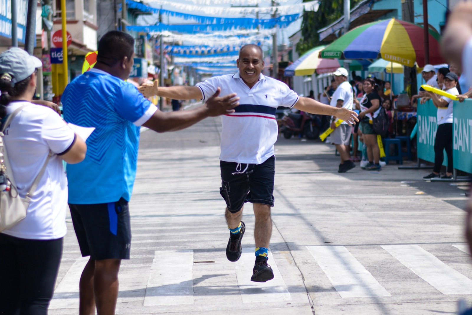 Décima Carrera del Magisterio Bataneco celebra las fiestas patrias en San Sebastián
