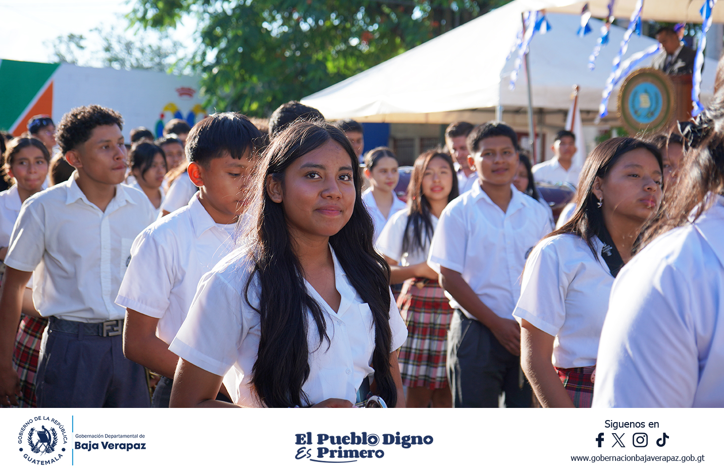 Alumnos de diferentes centros educativos se unen a las fiestas patrias en Baja Verapaz