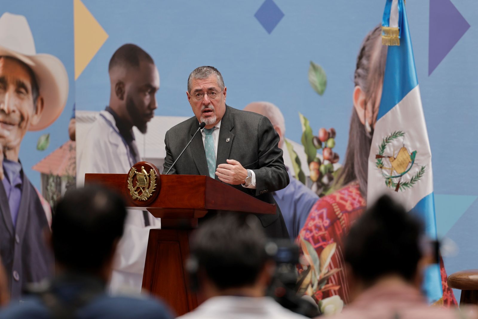 Presidente Arévalo: Confianza en gestión, rescate institucional y lucha contra la corrupción generan crecimiento económico