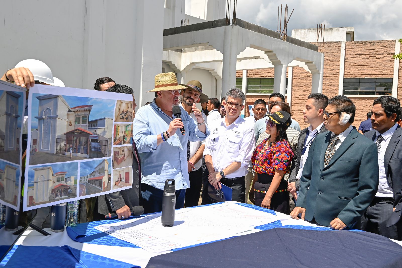 Presidente Arévalo ratifica disposición de “llevar desarrollo y dignidad” a las comunidades