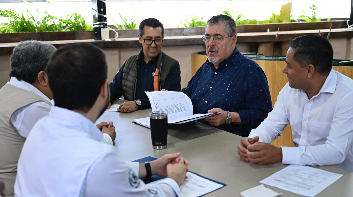 Presidente inicia gira de trabajo “A Tu Tierra” en el departamento de Santa Rosa