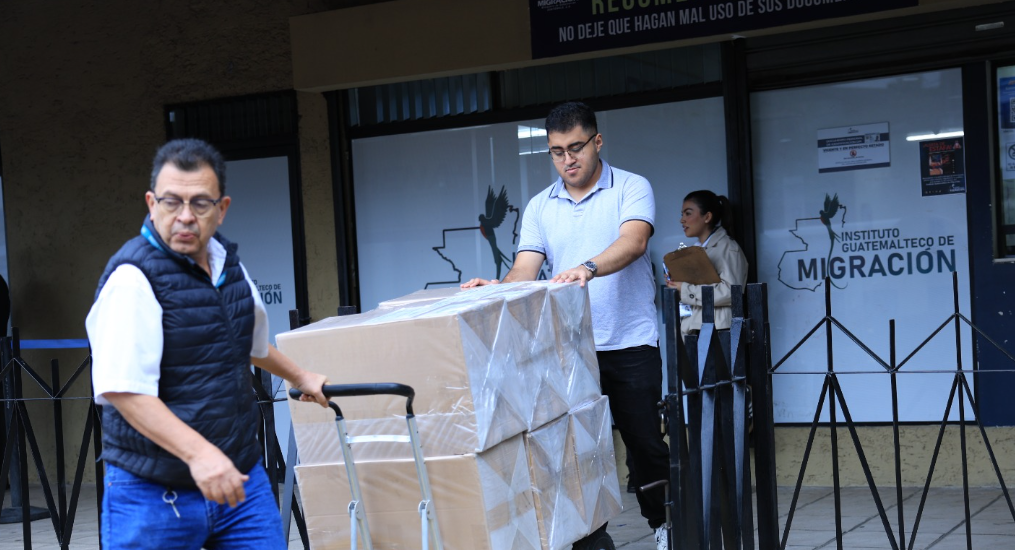 El IGM garantiza disponibilidad de pasaportes en EE. UU. con envío de 40 mil cartillas