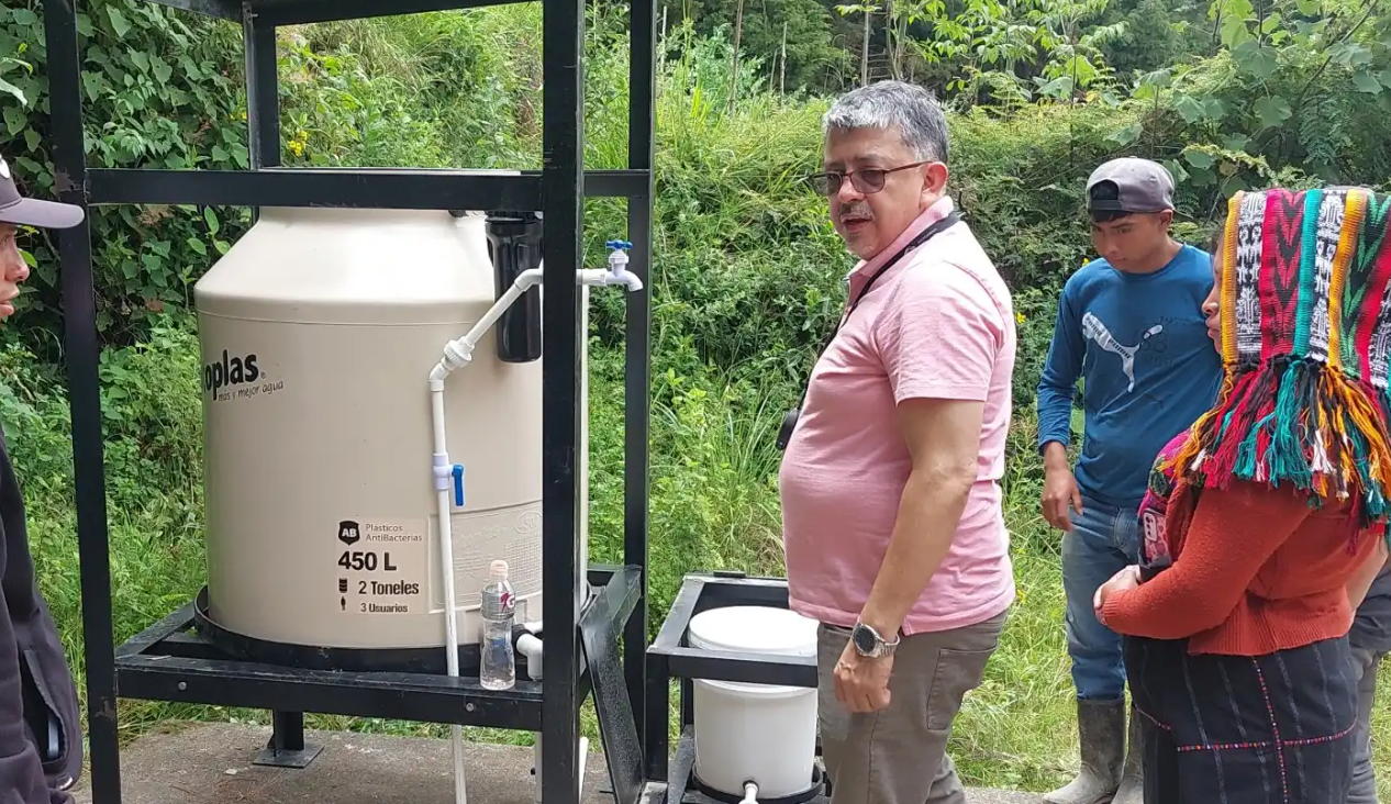 Instalan 138 hipocloradores en 7 departamentos para garantizar agua segura