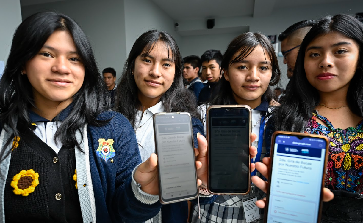 Becas por Nuestro Futuro: Segeplan notifica a aspirantes a través de correo electrónico