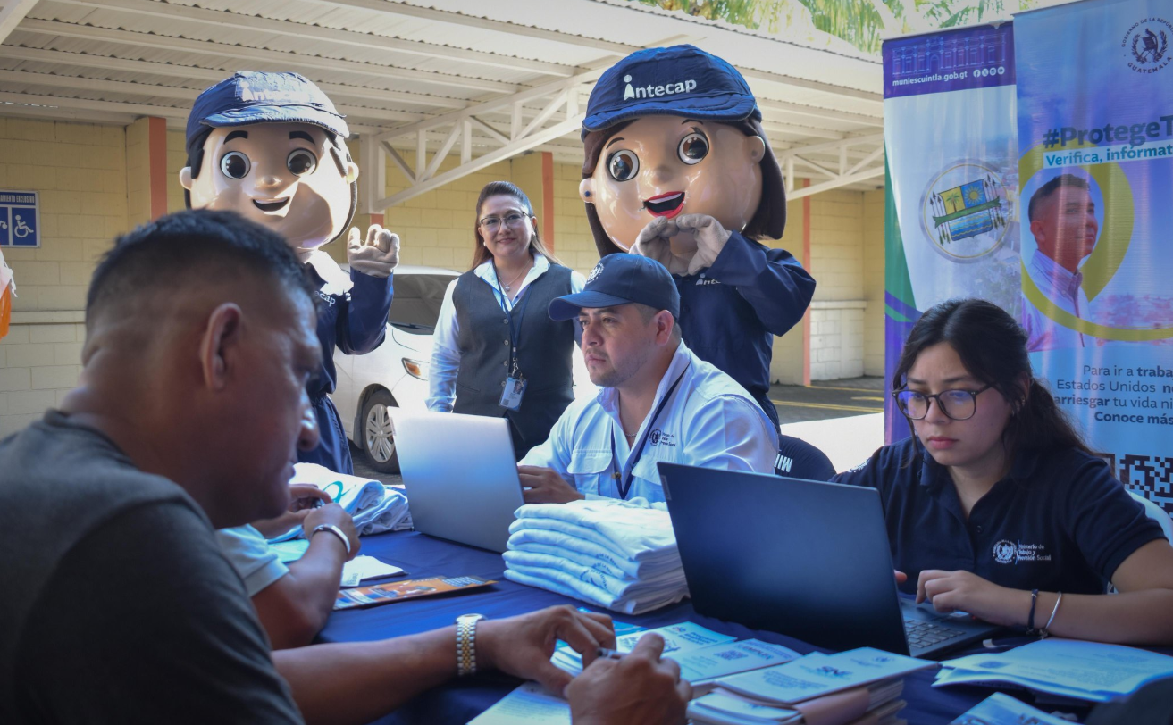 Feria de Empleo en Escuintla concluye exitosamente./Foto: Mintrab.