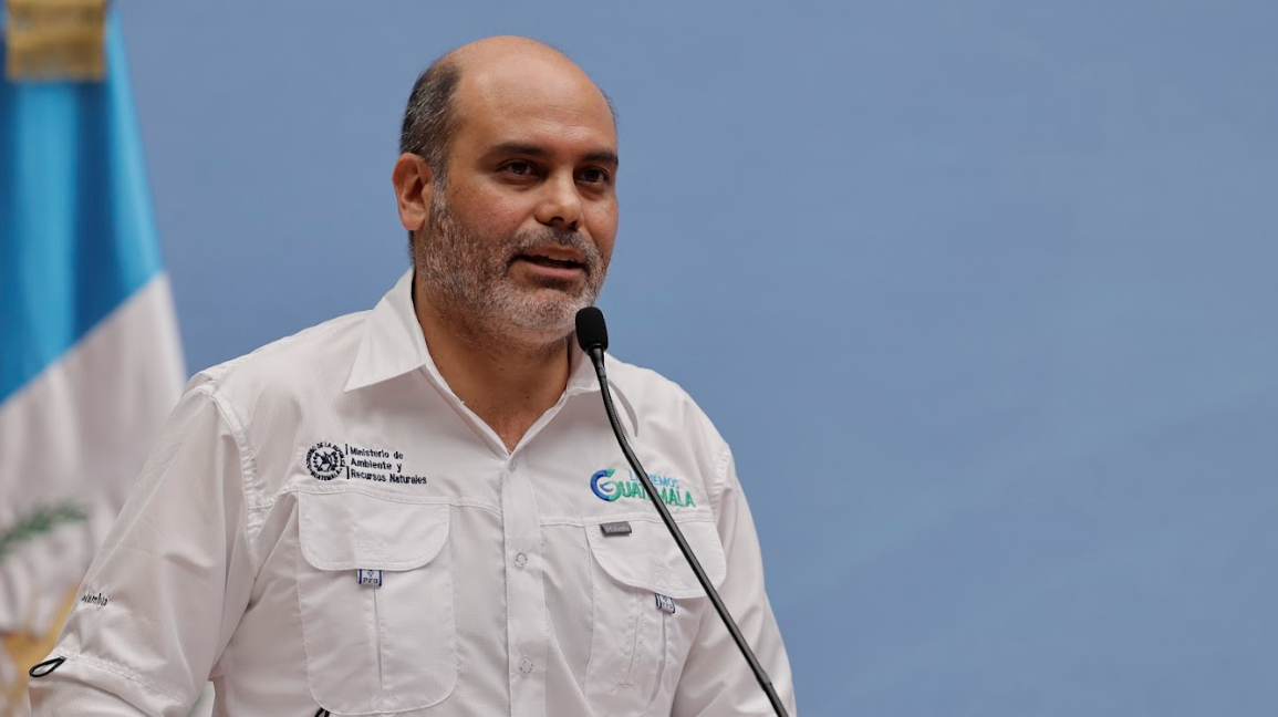 el viceministro de Ambiente, Rodrigo Rodas,