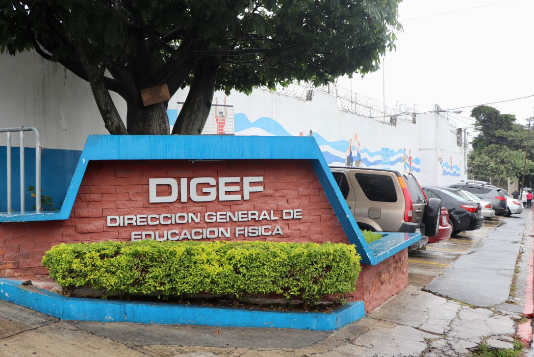 El Mineduc señaló que este cambio busca fortalecer la dimensión administrativa de la Digef. / Foto: coordinación de promoción Digef.