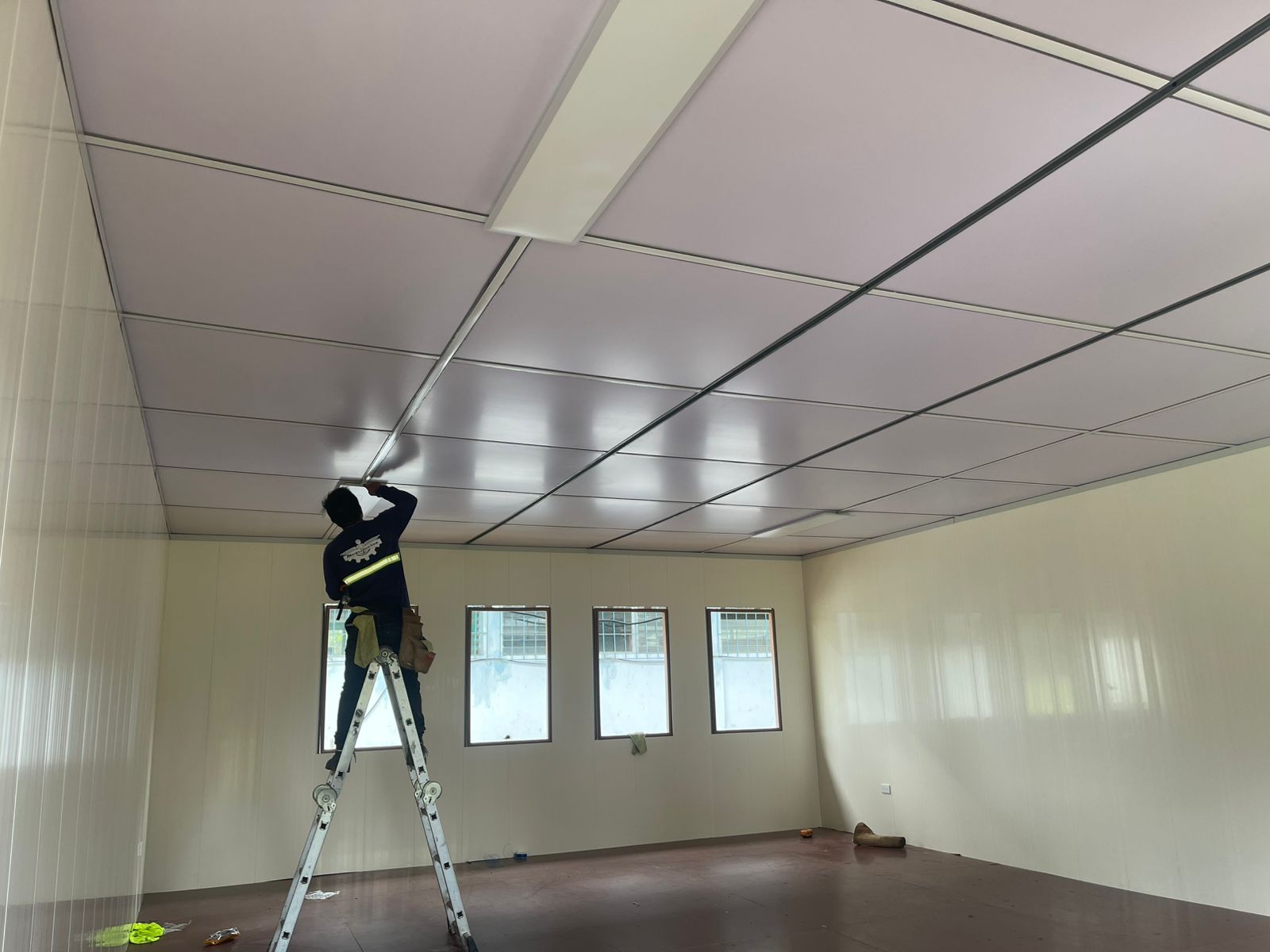 Avanza la instalación de nuevos módulos en el CAIMI de Ixcán, Quiché