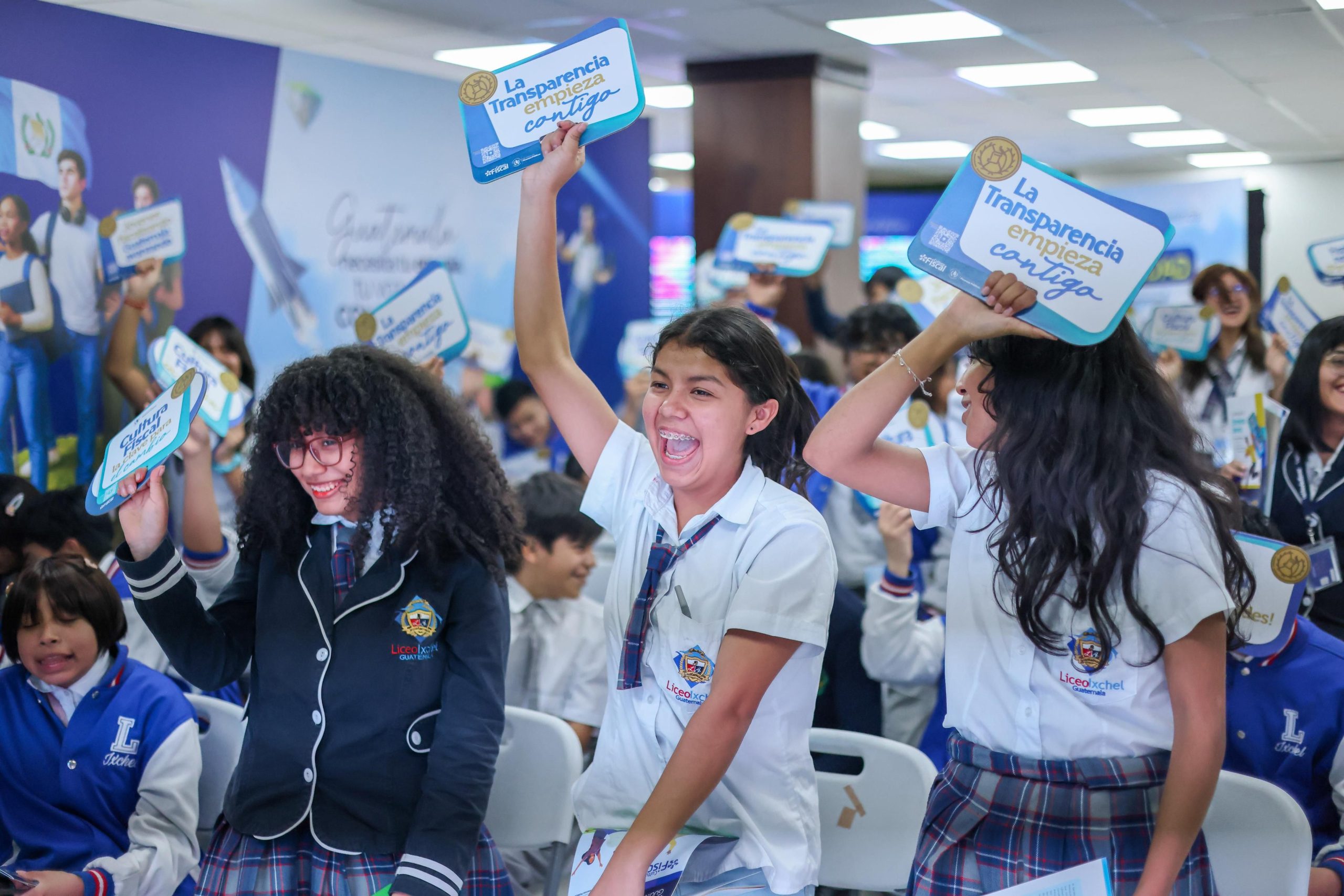 Realizan la semana de la Cultura Fiscal para fomentar la transparencia en los jóvenes
