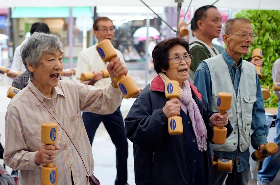 El número de centenarios en Japón ha crecido desde 1963, cuando se empezó a recopilar información sobre ellos.