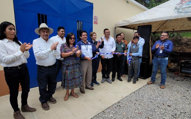 El puesto de salud de la aldea Cruz Nueva Estancia La Virgen, de San Martín Jilotepeque, atenderá a más de 2 mil pobladores del área.