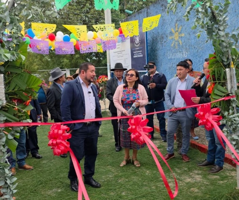 Inauguran proyecto de mejoramiento vial en Santa Apolonia