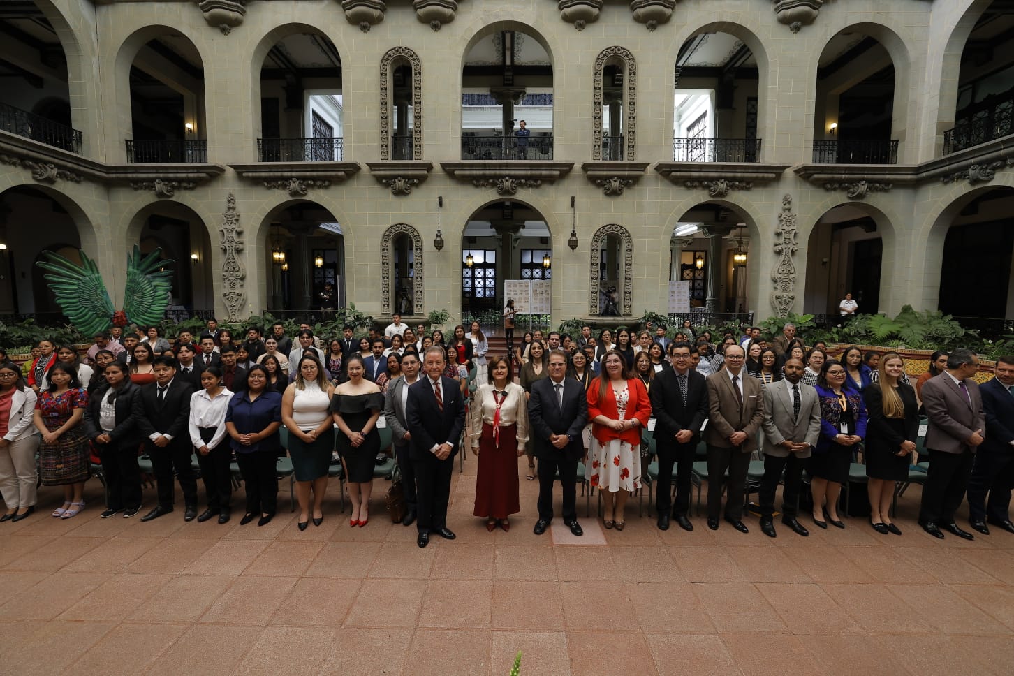 Vicepresidencia impulsa programa que gradúa a 50 jóvenes en cursos técnicos. / Foto: Gilber García