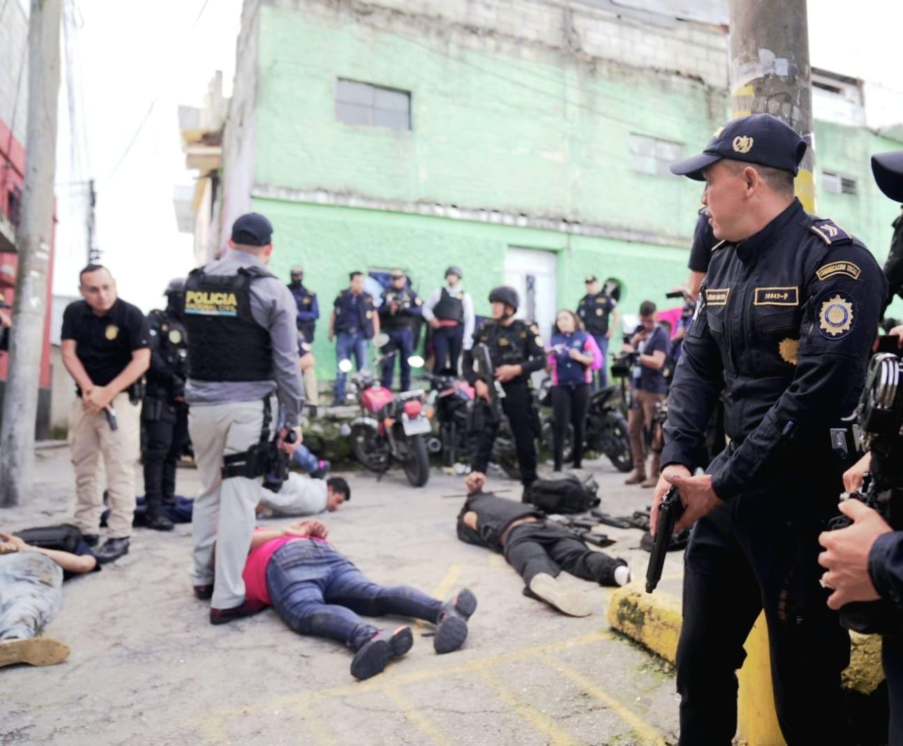 Estos son los capturados en operativo relámpago en El Gallito, zona 3