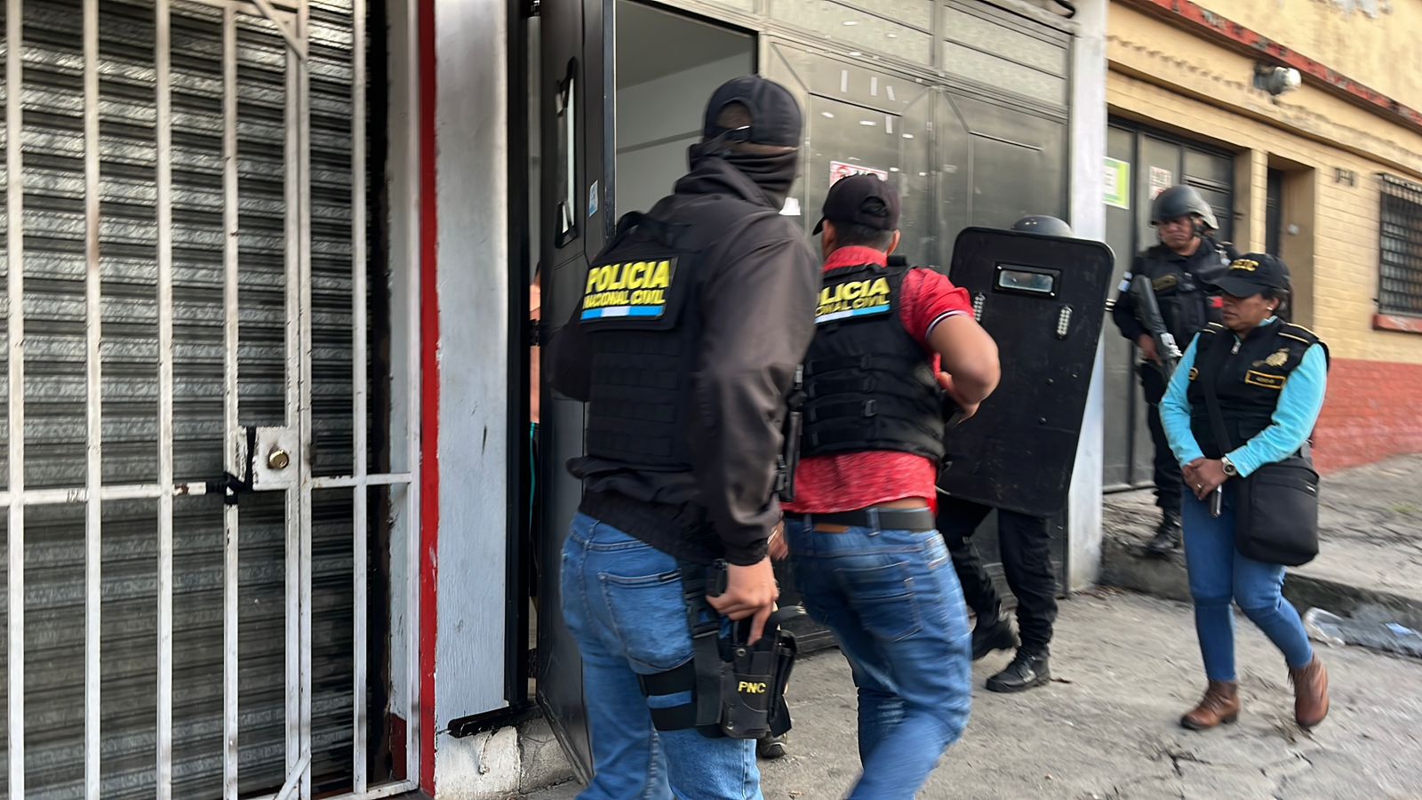PNC realiza más de 90 allanamientos contra la mara Salvatrucha en El Gallito y otras cuatro zonas