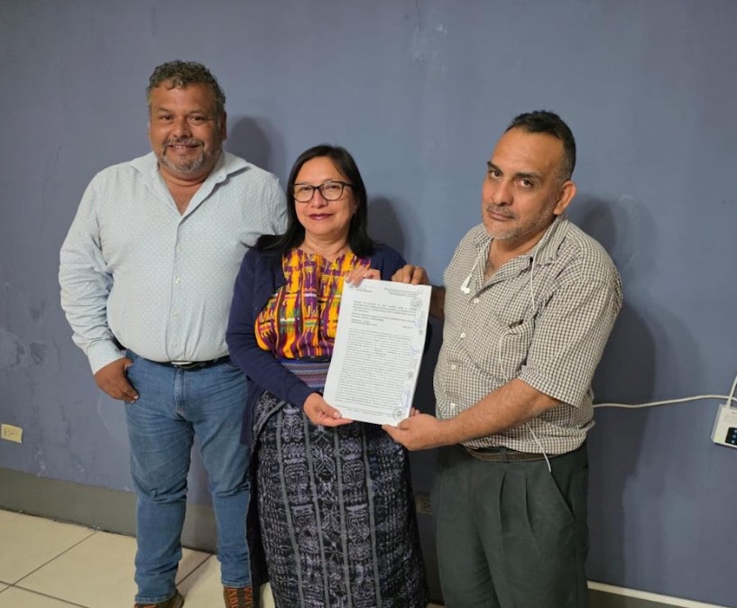 Firman convenio para reposición del Centro de Atención Permanente en San Miguel Pochuta