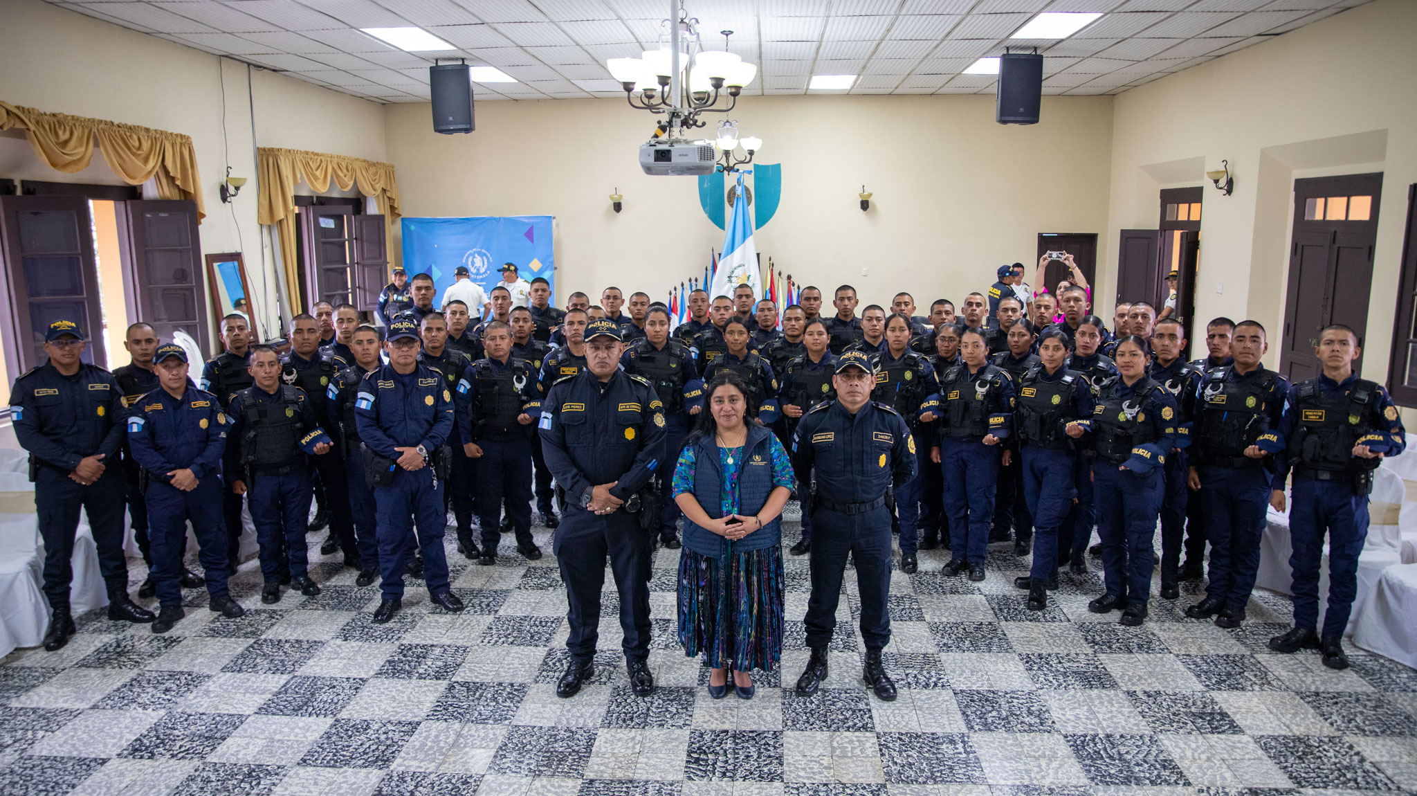 Asignación de nuevos agentes de PNC fortalece la seguridad en Alta Verapaz