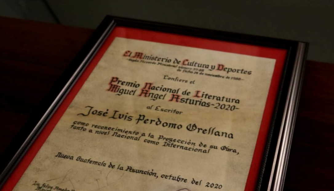 Premio Nacional de Literatura "Miguel Ángel Asturias" ofrece 10 mil 500 dólares./Foto: MCD.