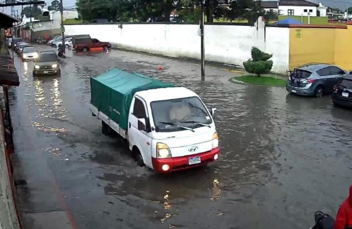 Conred atiende emergencias por lluvias en todo el país. / Foto: Conred.
