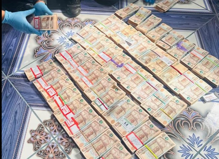Capturan a hombre con 673 mil 700 quetzales sin justificar su procedencia en Huehuetenango
