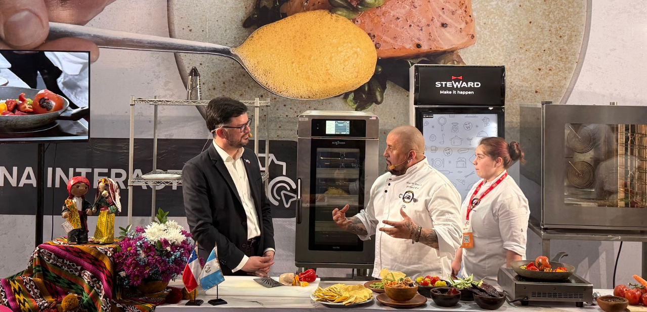 Guatemala presenta su oferta exportable en la Feria Internacional Espacio Food Service, en Chile