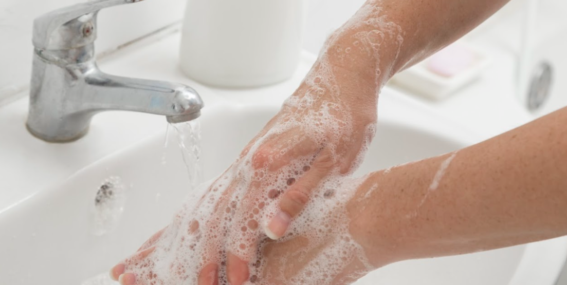 Enfermedad de mano, pie y boca: Síntomas, modos de transmisión y cómo prevenirla