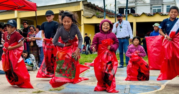 Mides impulsa el liderazgo juvenil e infantil en Totonicapán./Foto: Mides.