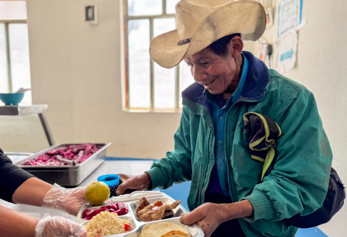Comedores sociales: lugares de esperanza que alimentan con dignidad a quienes más lo necesitan