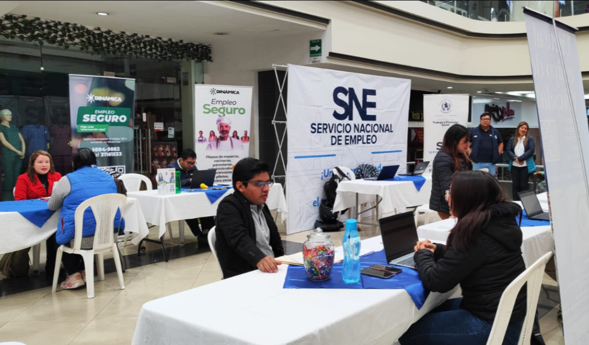 Feria de Empleo del Sector Turismo llega a Retalhuleu. / Foto: Mintrab.