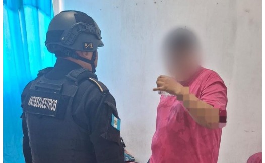 Comando Antisecuestros de la PNC rescata a ciudadano colombiano en Mixco