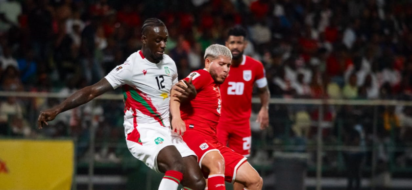 Panamá rescata el empate ante Surinam en el Rommel Fernández