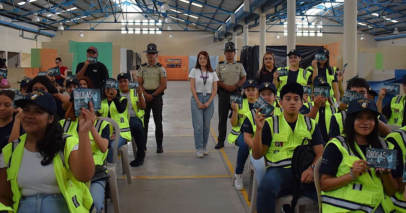 Provial impulsa la seguridad vial en los jóvenes del programa de Servicio Cívico./Foto: Provial.