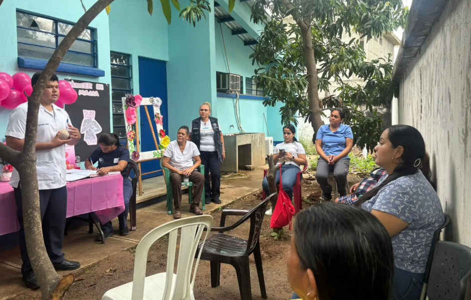 Jornada informativa sobre el cáncer de mama llega a San Jorge, Zacapa. (Foto: MSPAS)