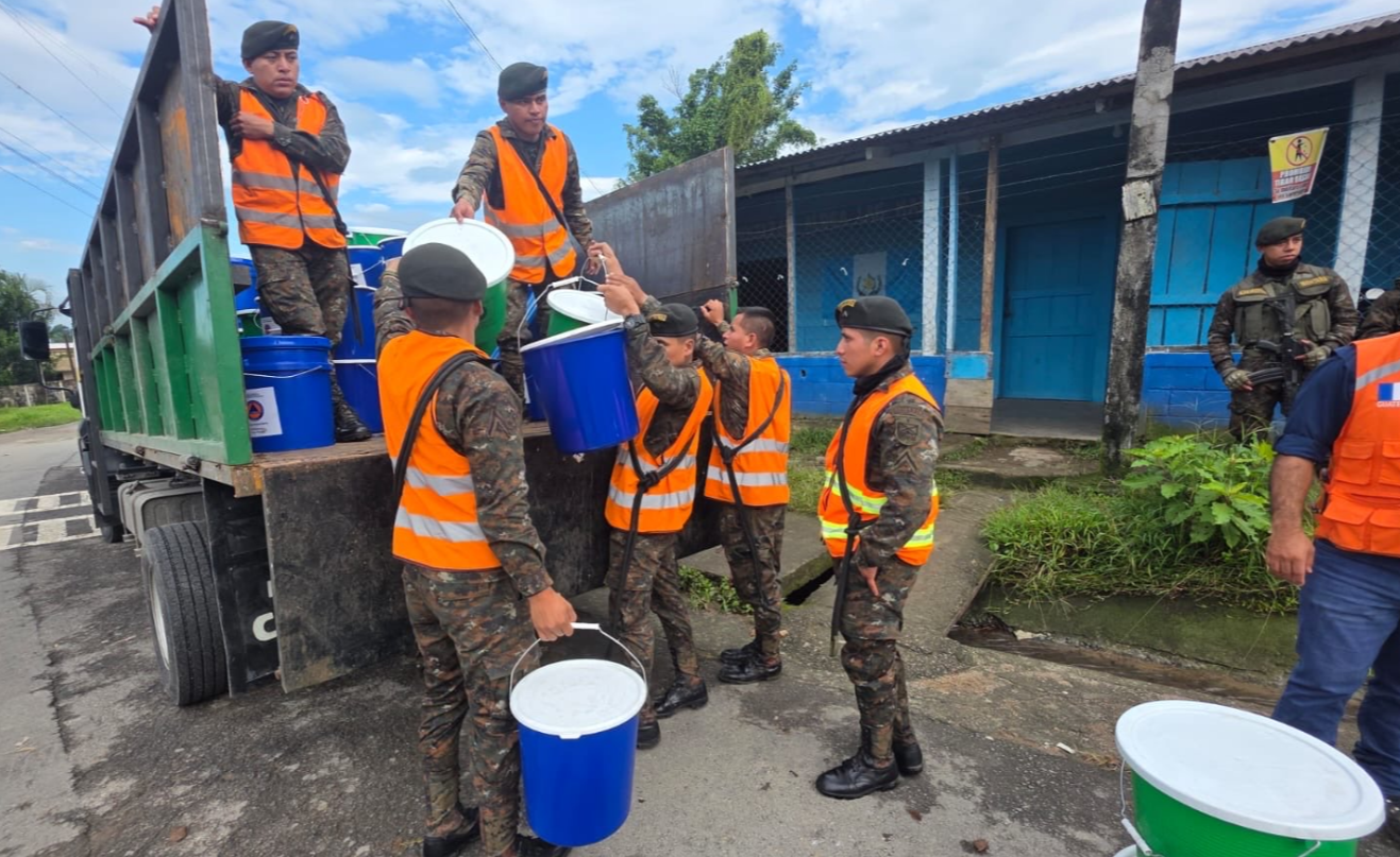 Ejército de Guatemala presente en operaciones fronterizas y de asistencia humanitaria