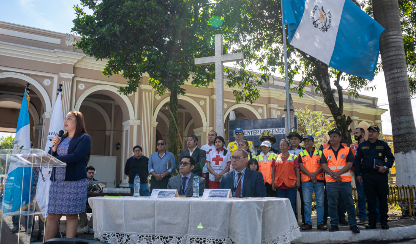 Gobierno refuerza medidas de salud y seguridad en cementerios para el 1 de noviembre