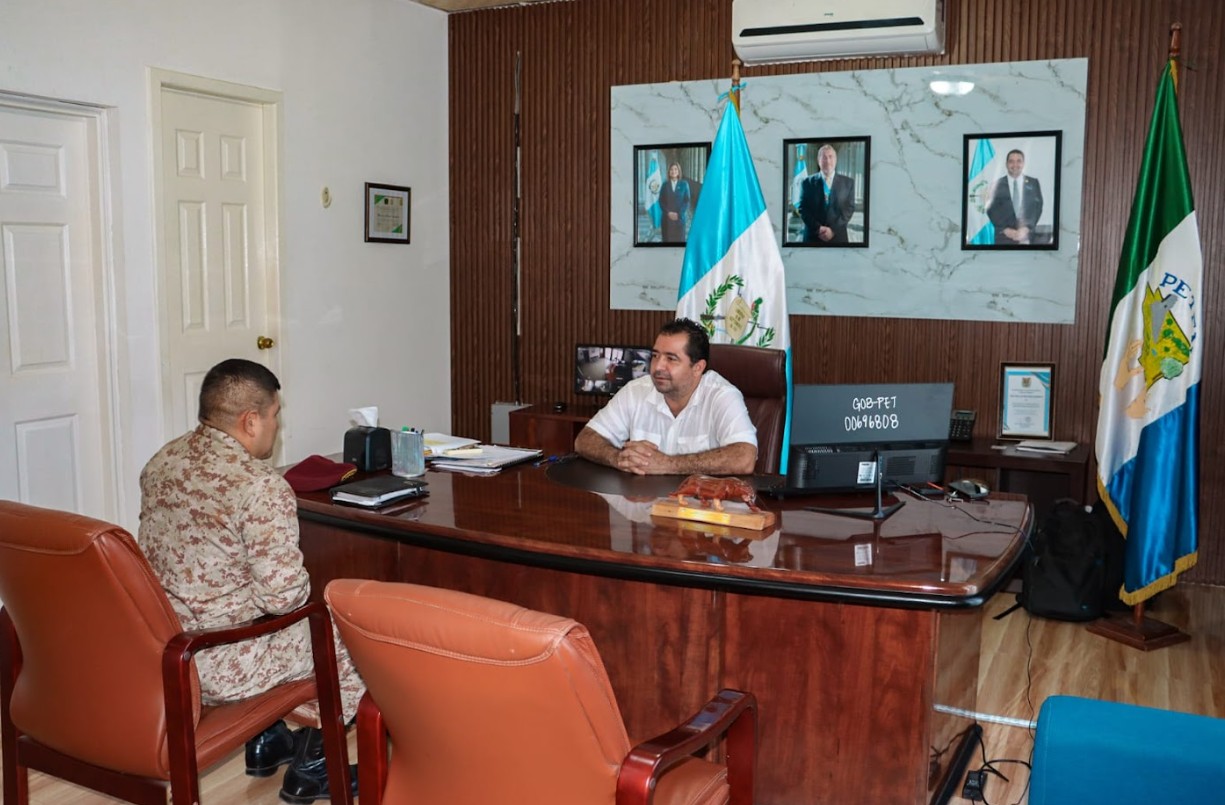 Dan seguimiento a los avances y alcances del Servicio Cívico Militar en Petén