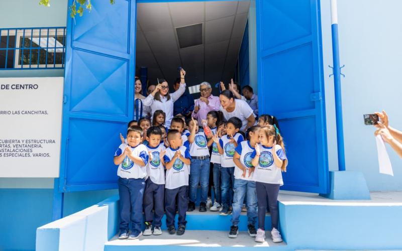 Remozamiento de escuela beneficia a unos 50 niños de una comunidad de Estanzuela