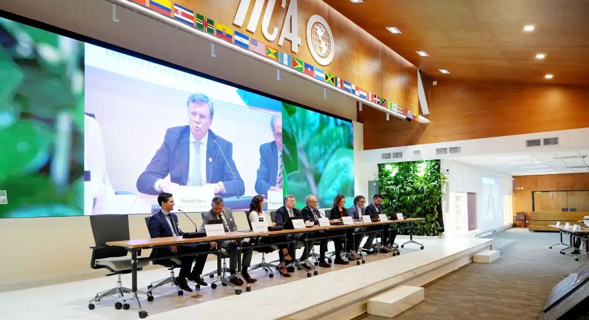 La cuestión de los sistemas agroalimentarios se trató en una sesión extraordinara de IICA con motivo del 50 aniversario del IFPRI.