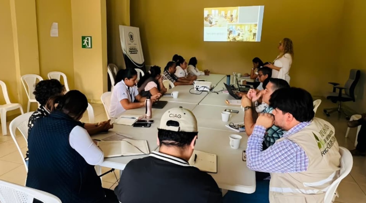 Instituciones coordinan avances en certificación y ejecución de proyectos Codede Petén