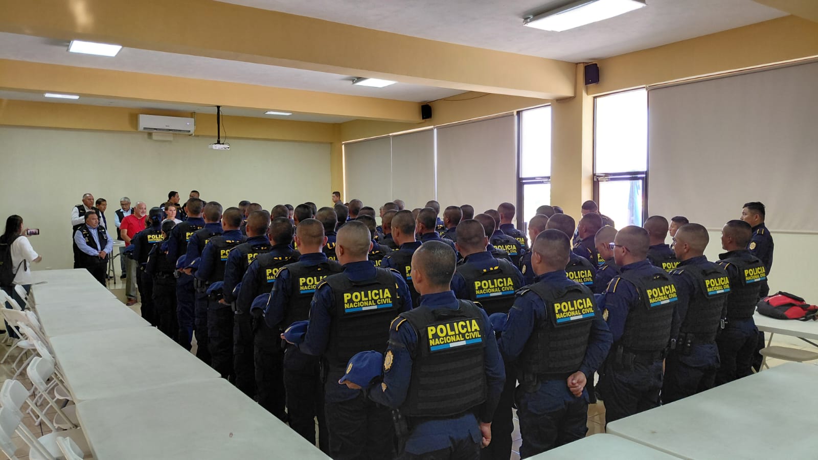 Nuevos agentes de PNC refuerzan seguridad ciudadana en Zacapa
