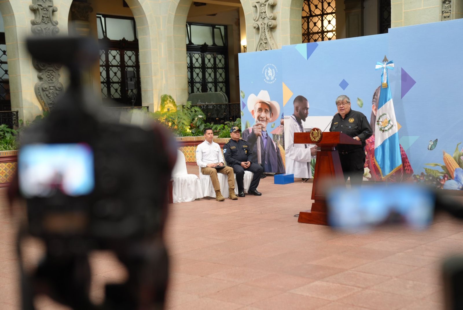 Mingob destituye a directores de Presidios y cárceles de Fraijanes, Renovación I, Puerto Barrios y Mariscal Zavala
